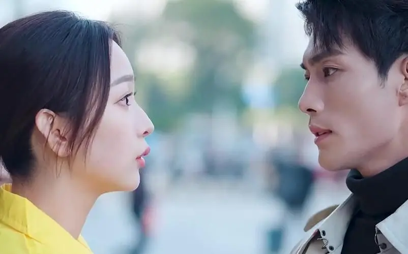 《总裁夫人，身兼多职》：霸总娇妻的爆笑人生，看她如何玩转职场与家庭！